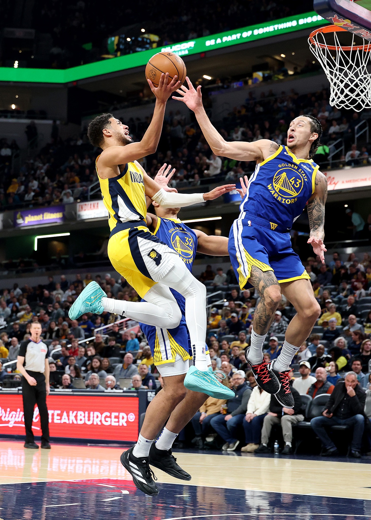  步行者勇士常规赛 