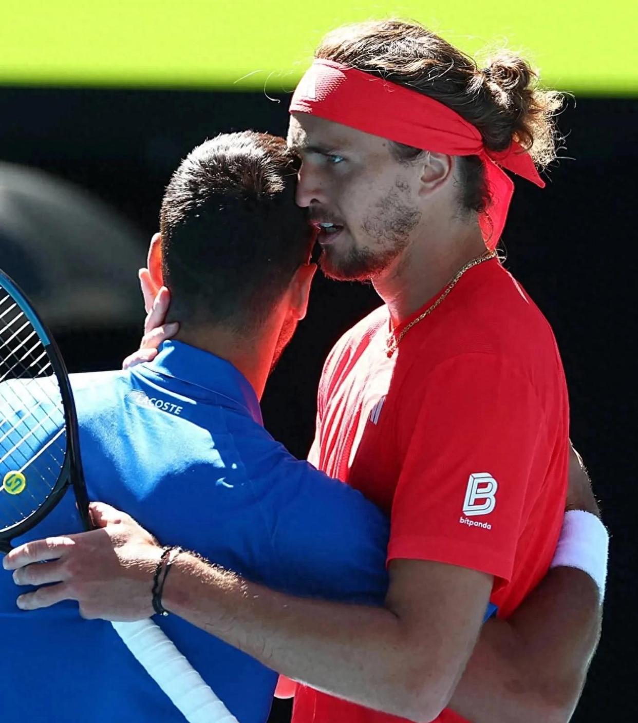 德约科维奇赛事官方发布败北新规，西班牙队争议不断！的简单介绍